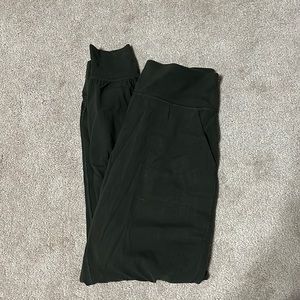 Lululemon olive green joggers size 8